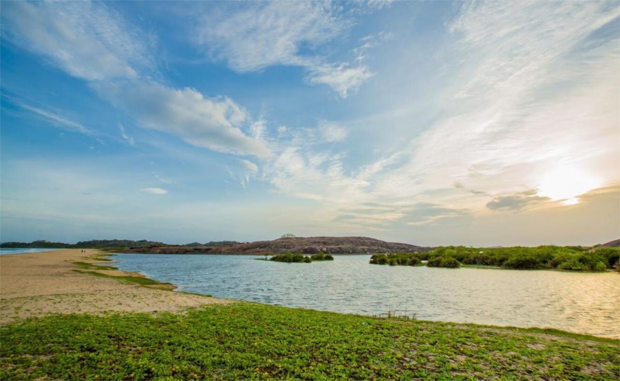 Nikara Nature Resort Vịnh Arugam Ngoại thất bức ảnh